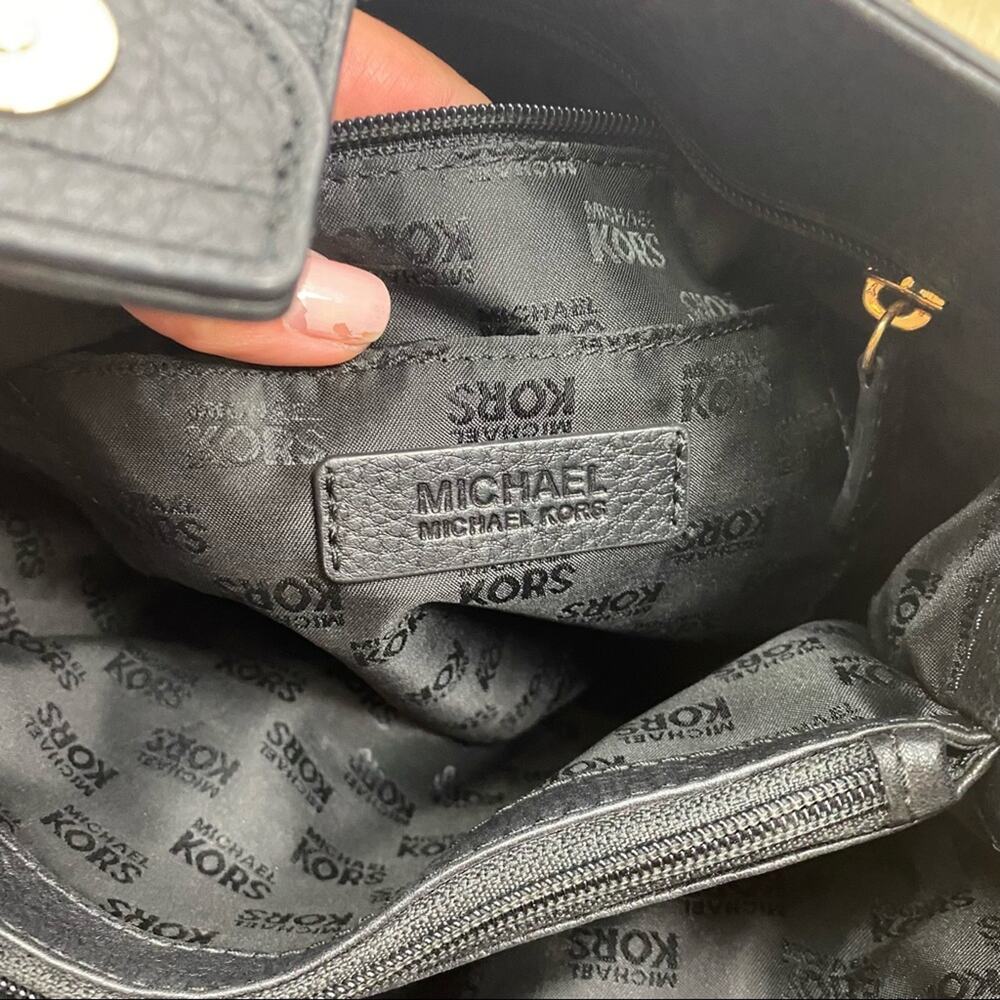 Michael Kors Hamilton Bag Black Leather Crossbody Gold Chain Large Size - Picture 3 of 9